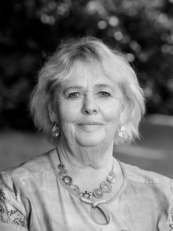 Anita Synnestvedt Författare