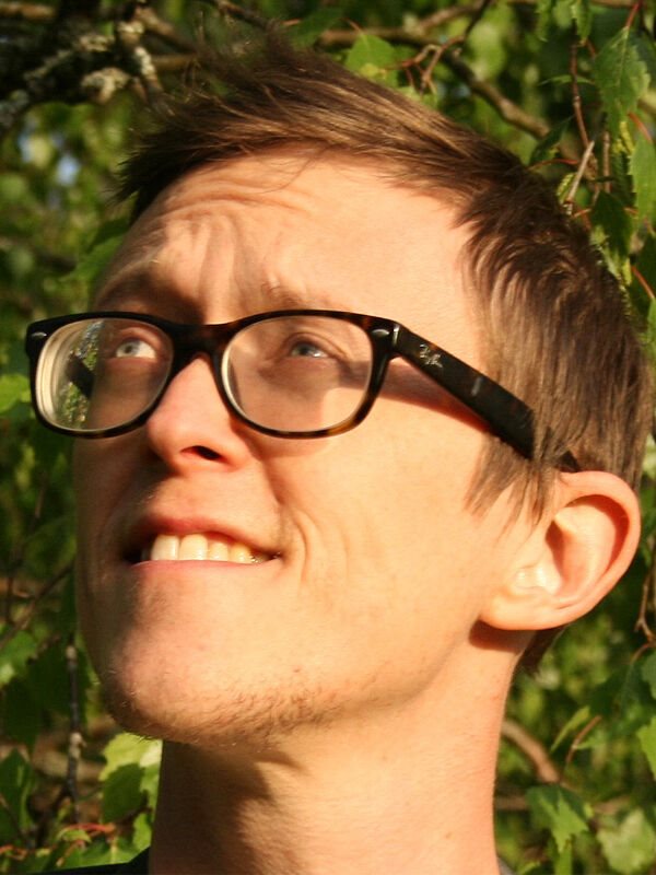 Axel Hellby Författare