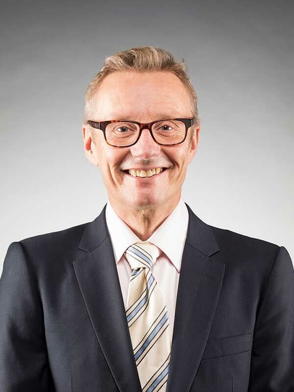 Bjarne Bergquist Författare