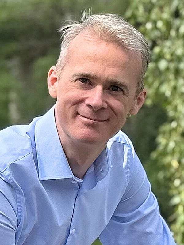 Björn Liljeqvist Författare