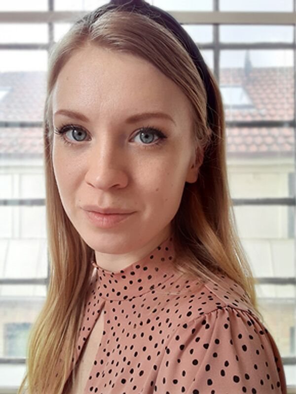 Carolina Lindén Författare