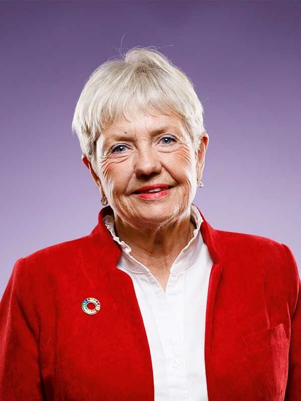 Christina Lindholm Kapitelförfattare