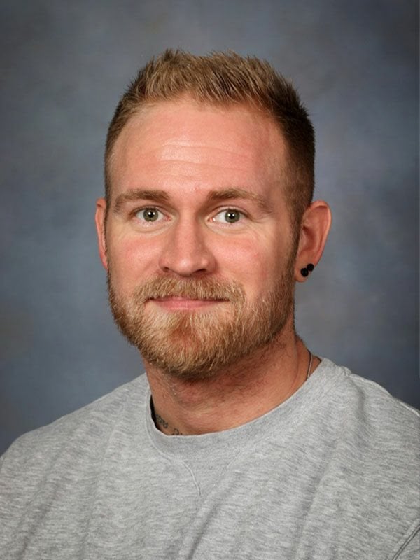 Christopher Hall Författare