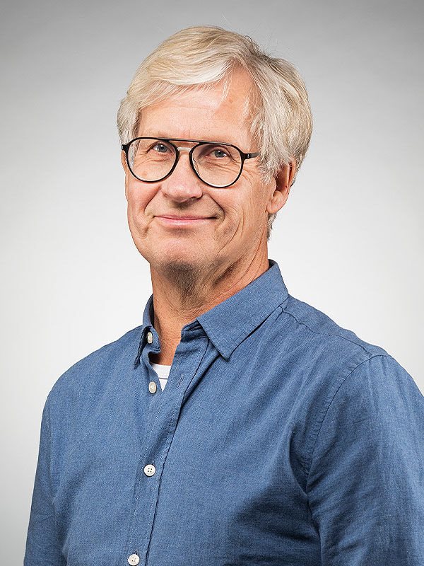 Claes Wikström Författare