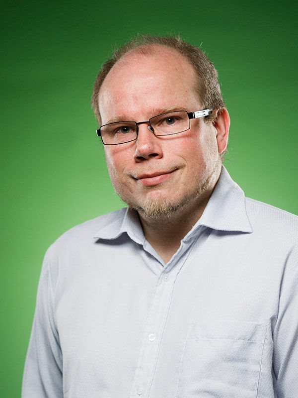 Frank Wikström Författare