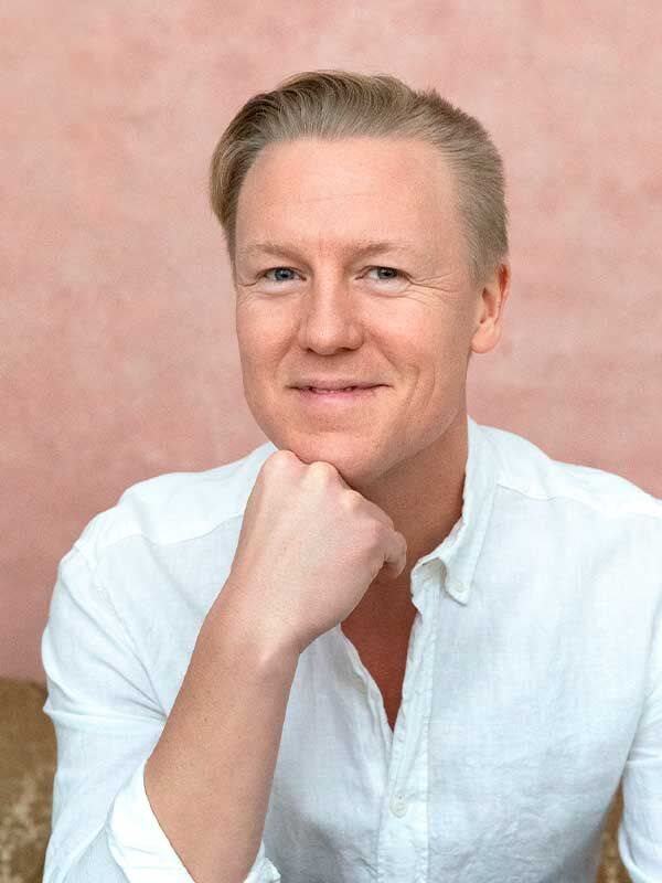 Fredrik Blomqvist Författare