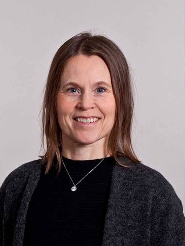 Jaana Nehez Kapitelförfattare