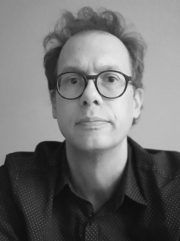 Jonas Vlachos Författare