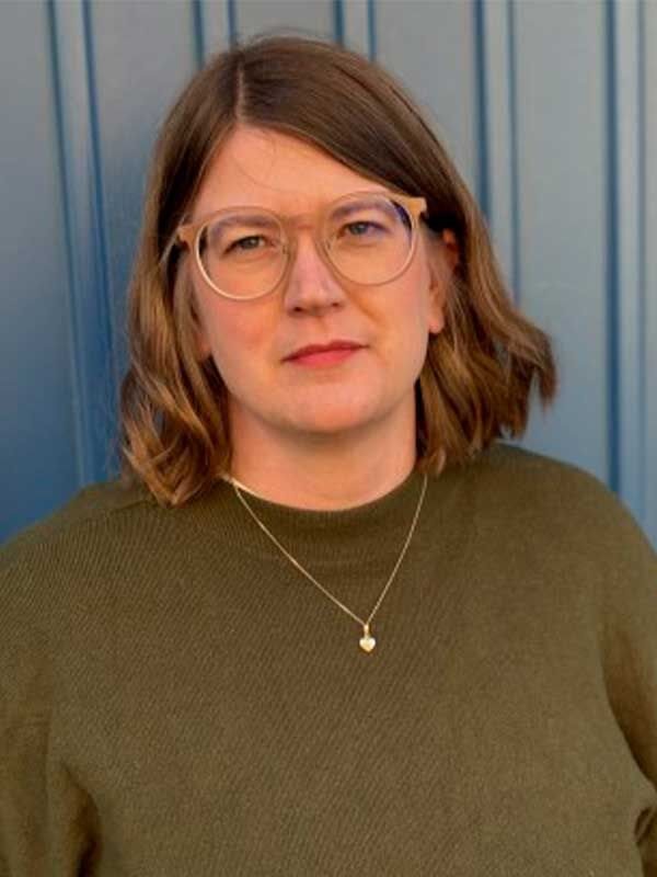 Lina Lago Kapitelförfattare