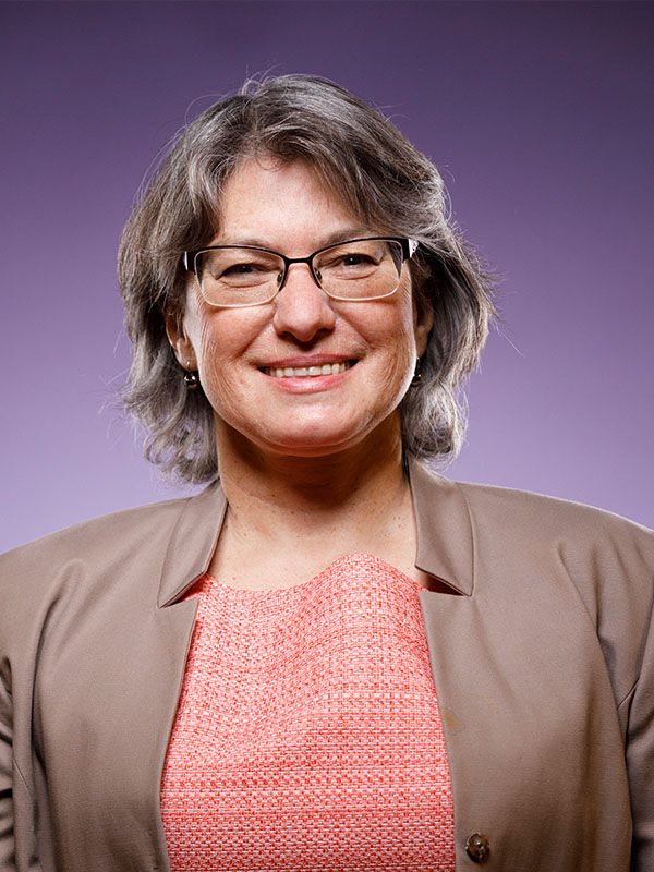 Liria Ortiz Författare