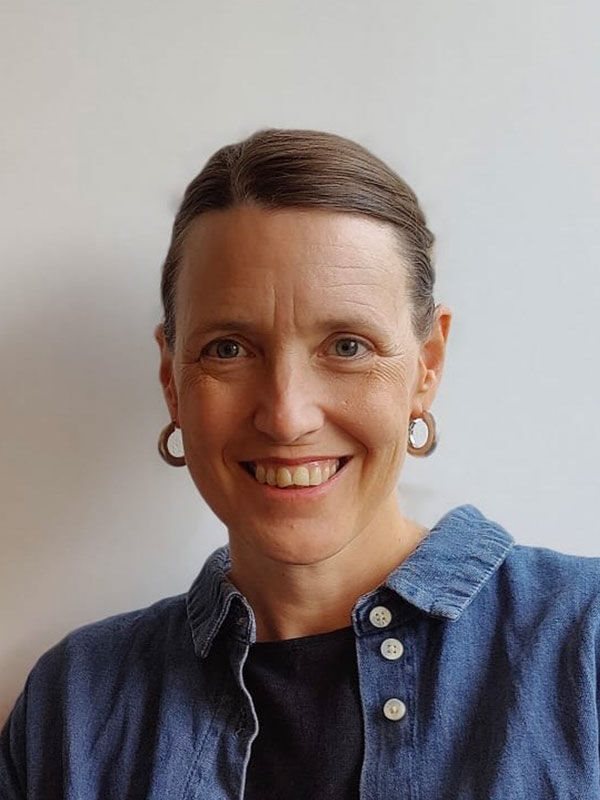 Livia Petri Författare