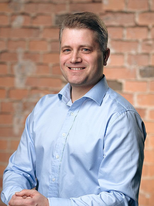 Manuel Tenser Författare