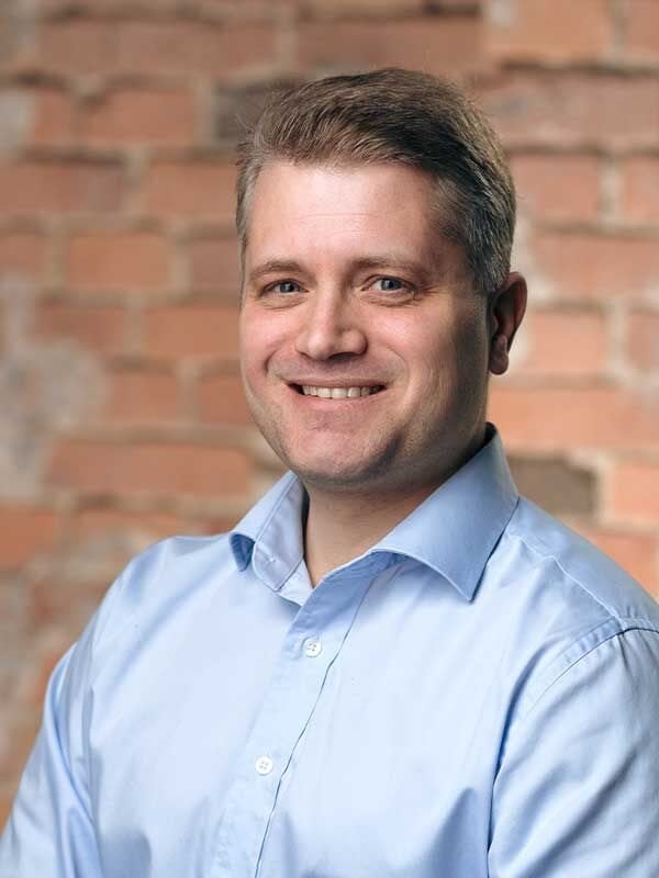 Manuel Tenser Författare