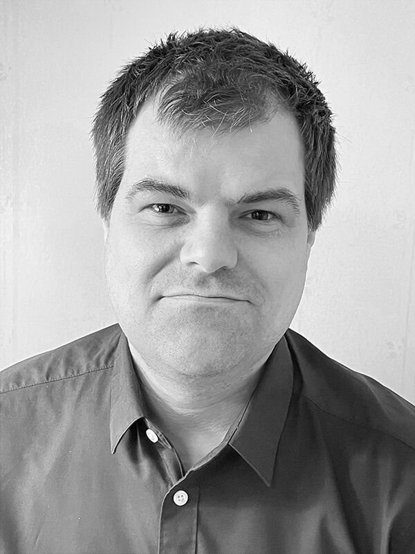 Oskar Engdahl Kapitelförfattare