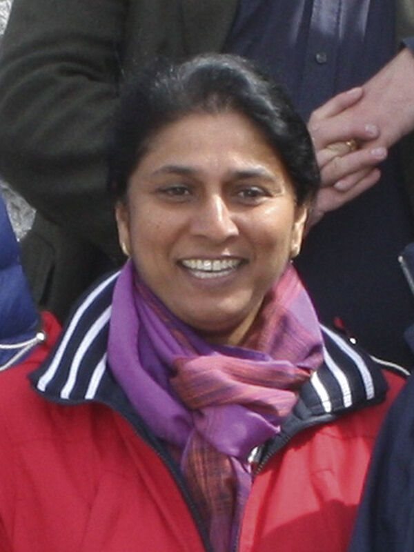 Radhlinah Aulin Kapitelförfattare