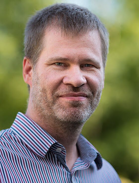 Rickard Garvare Författare