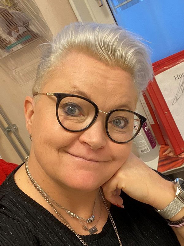 Therése Hultman Författare