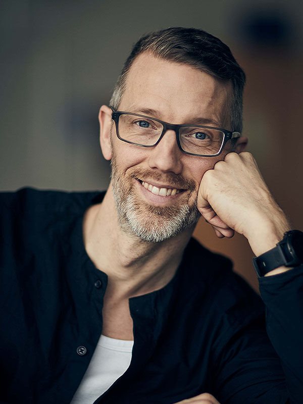 Tobias Svärd Kapitelförfattare