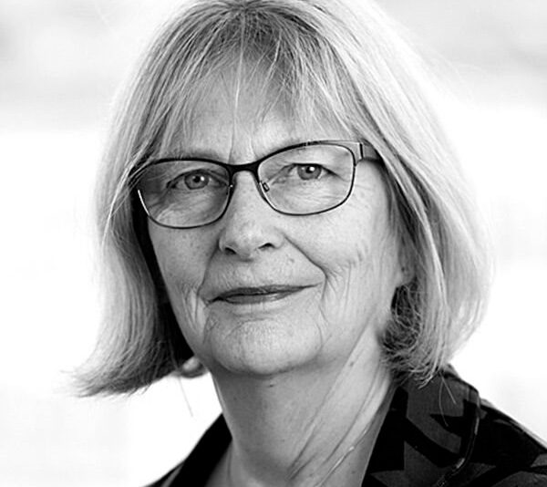 Svartvit porträttbild av Ilse Hakvoort