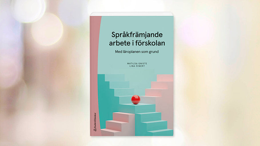 Mockup av boken Språkfrämjande arbete i förskolan på blurrad bakgrund