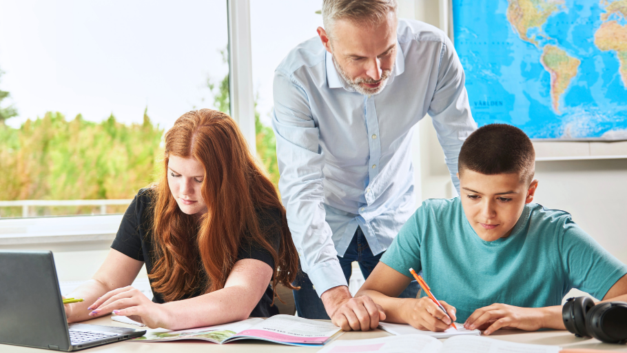 Elever på högstadiet