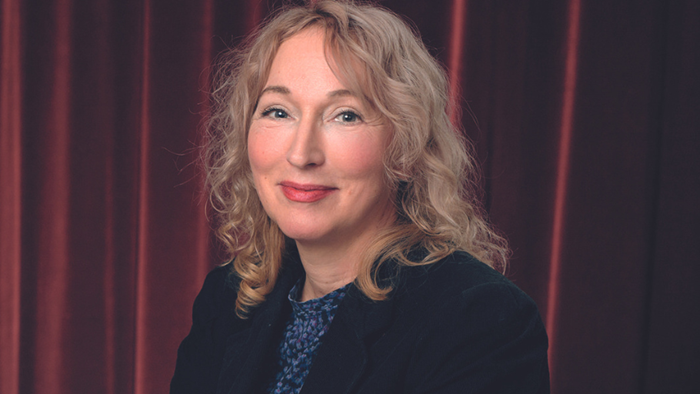 Kortpresentation av författaren Annica Hedin