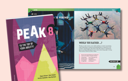 Peak 8 elevpaket som består av tryckt bok och ett digitalt läroemdel.